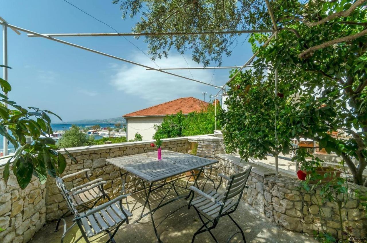 Apartments Doria - 20M From Beach Trogir Eksteriør billede