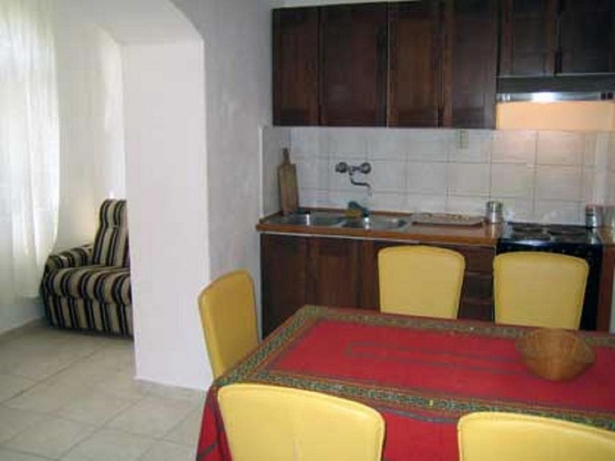 Apartments Doria - 20M From Beach Trogir Eksteriør billede